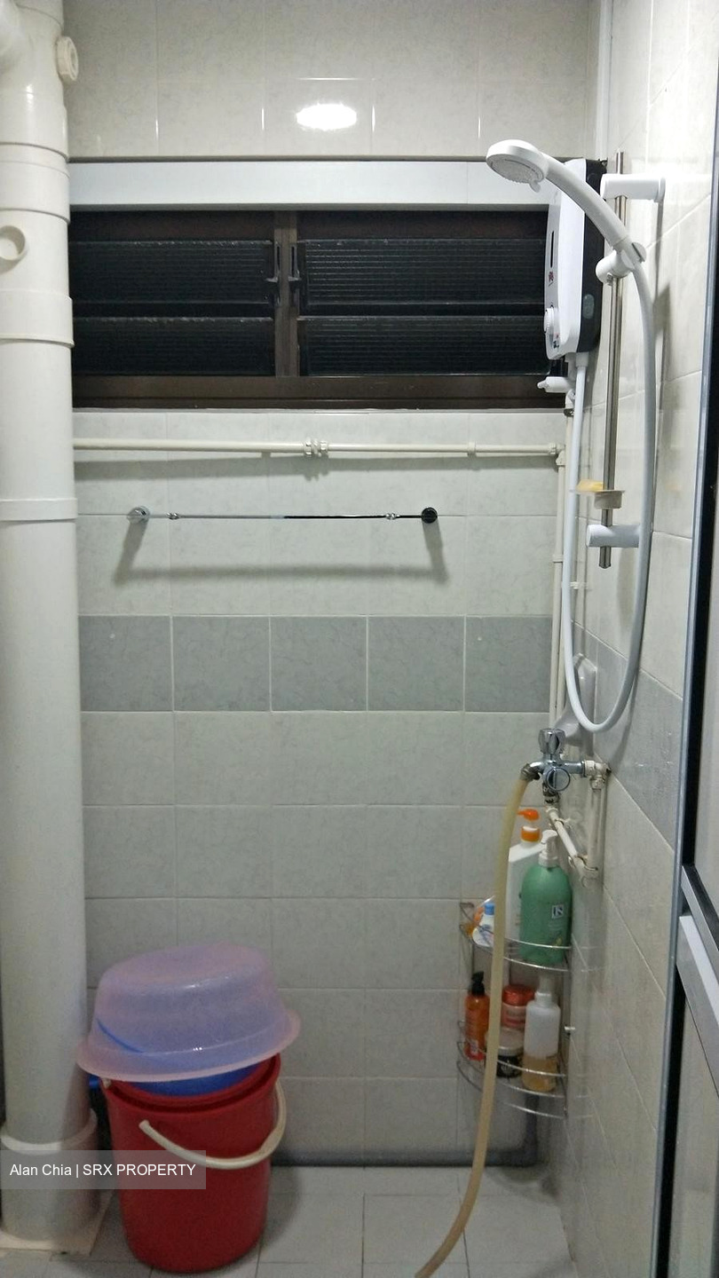 Blk 30 New Upper Changi Road (Bedok), HDB 3 Rooms #548811341
